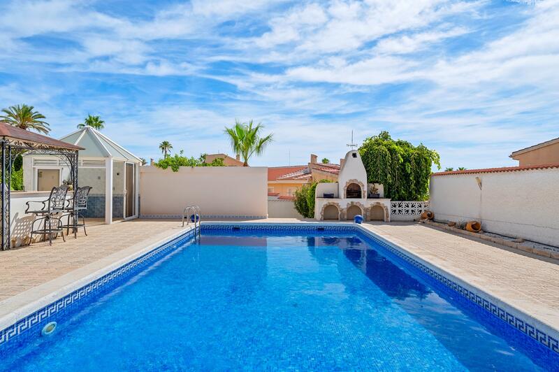5 Schlafzimmer Villa zu verkaufen