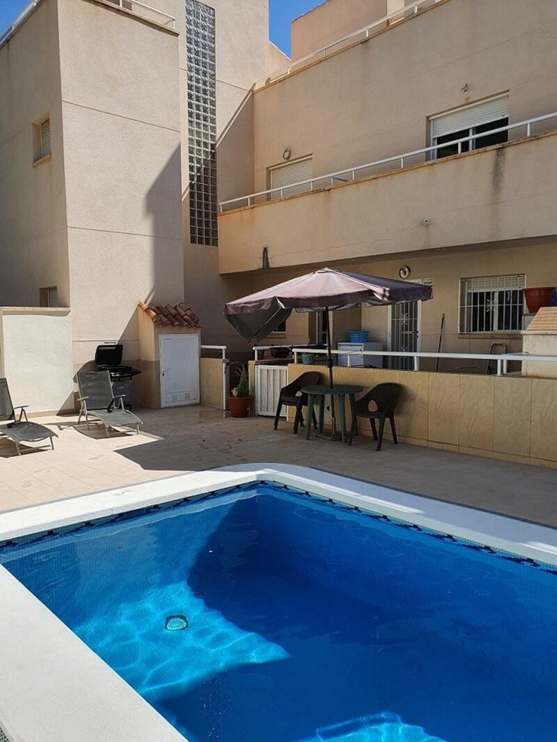 3 Cuarto Adosado en venta