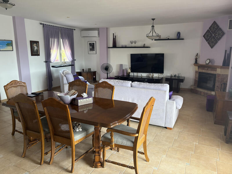3 Cuarto Villa en venta