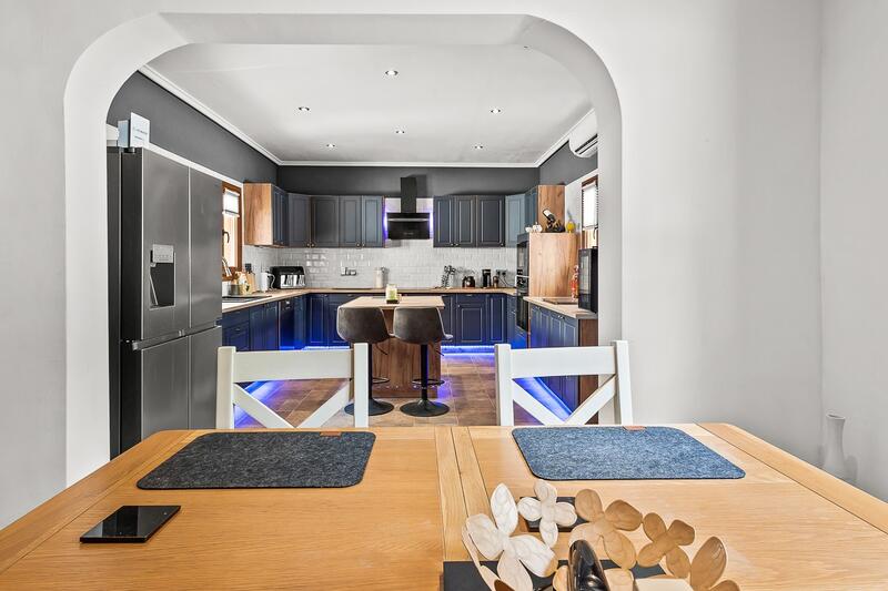 4 Cuarto Casa de Campo en venta