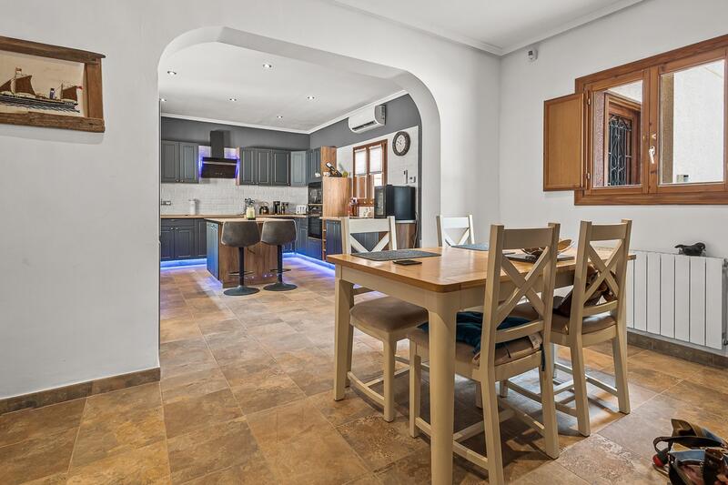 4 Cuarto Casa de Campo en venta