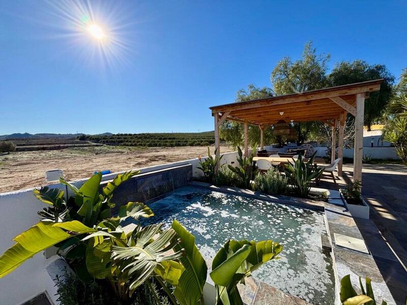 4 bedroom Villa for sale