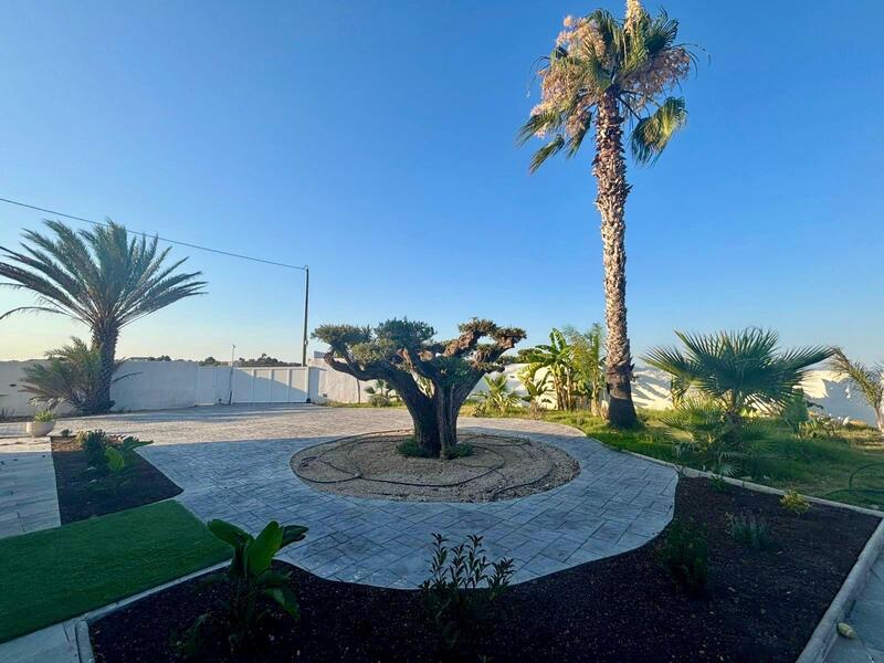 4 bedroom Villa for sale