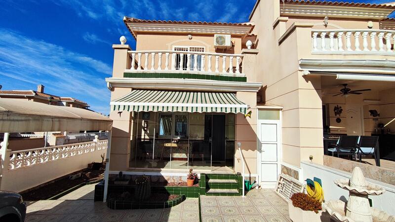 2 chambre Villa à vendre