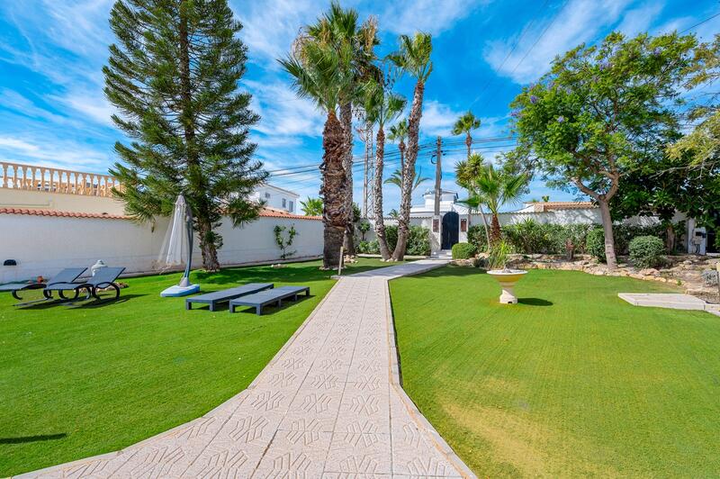 5 Schlafzimmer Villa zu verkaufen