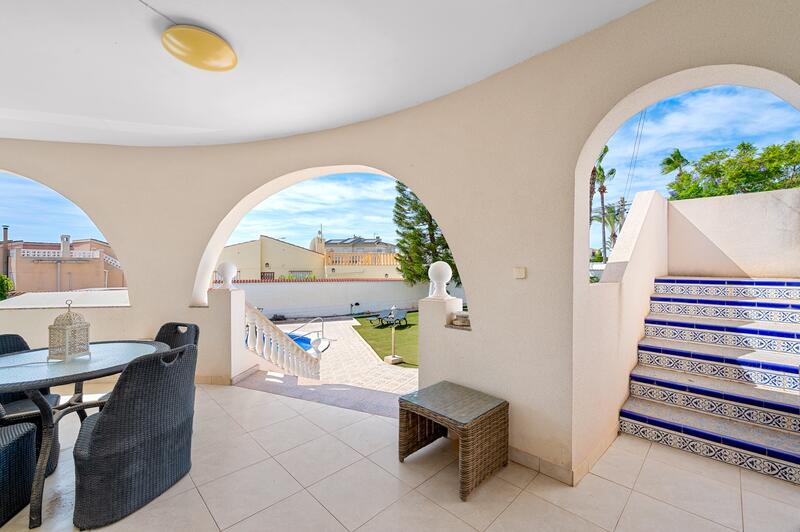 5 Schlafzimmer Villa zu verkaufen