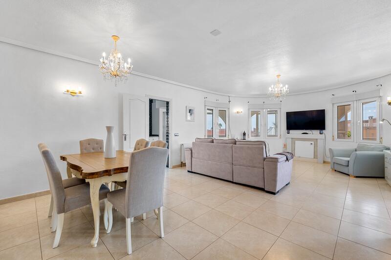 5 Schlafzimmer Villa zu verkaufen
