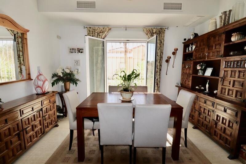 4 slaapkamer Landhuis Te koop