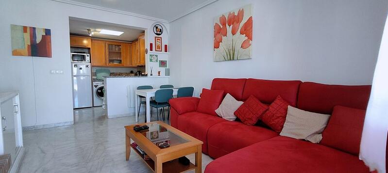2 bedroom Townhouse for sale