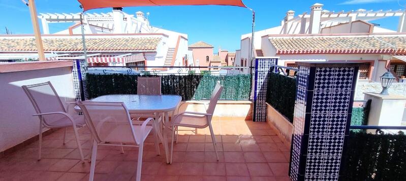 2 bedroom Townhouse for sale
