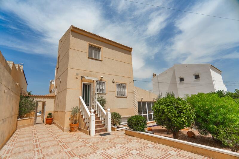 5 chambre Villa à vendre