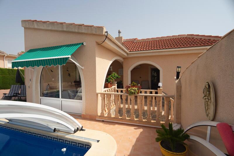 3 slaapkamer Villa Te koop