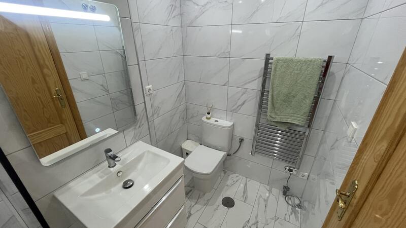 2 slaapkamer Appartement Te koop