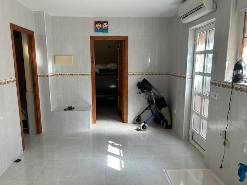 4 Schlafzimmer Villa zu verkaufen