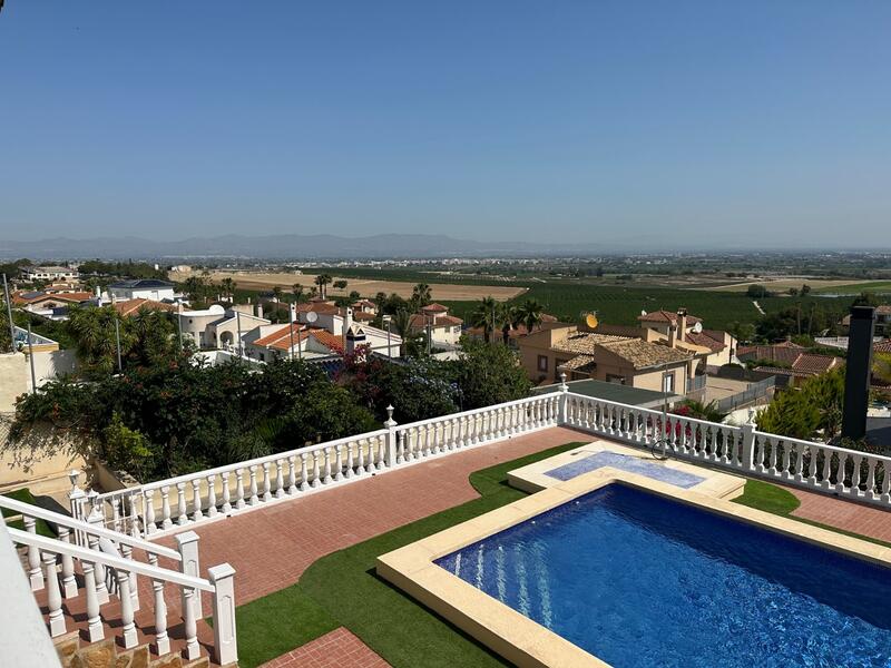 3 bedroom Villa for sale