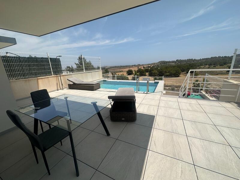 5 bedroom Villa for sale