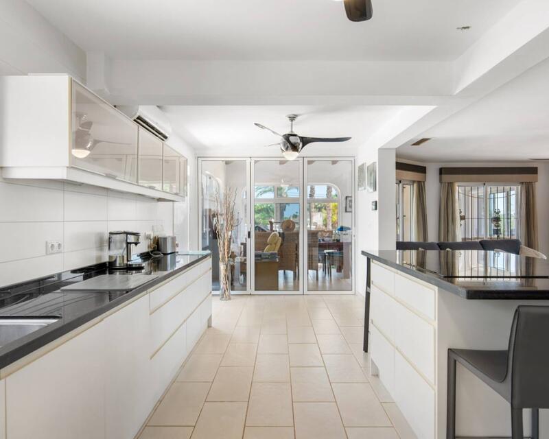 4 bedroom Country House for sale