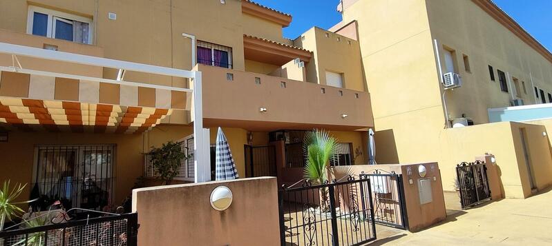 3 Cuarto Adosado en venta