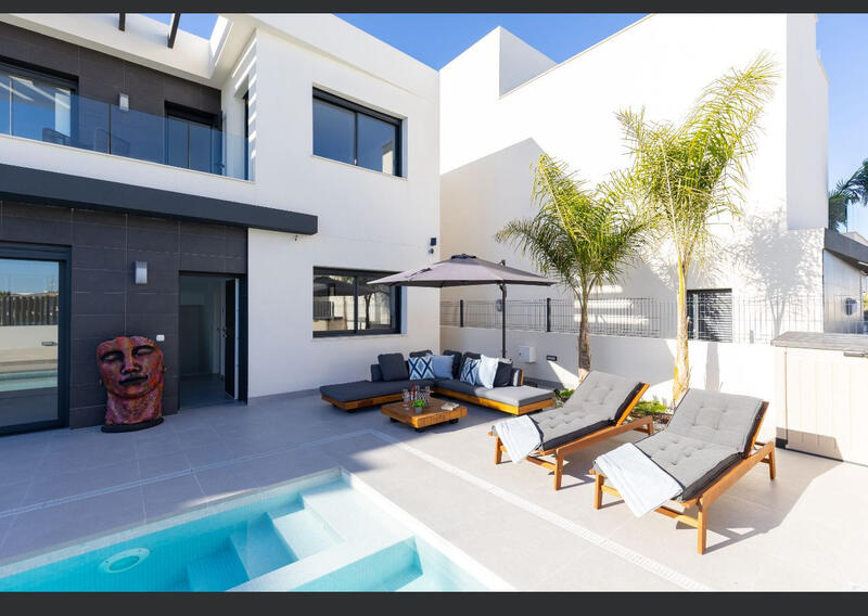 3 bedroom Villa for sale
