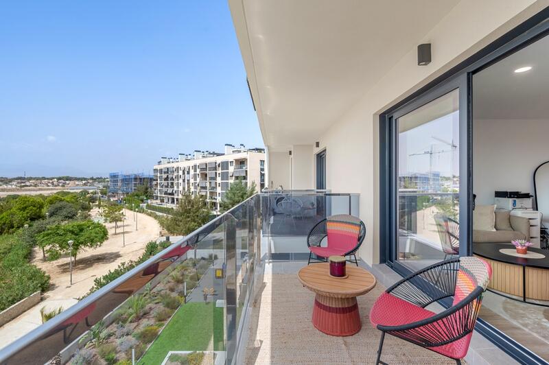 3 bedroom Apartment for sale
