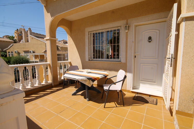 2 bedroom Villa for sale
