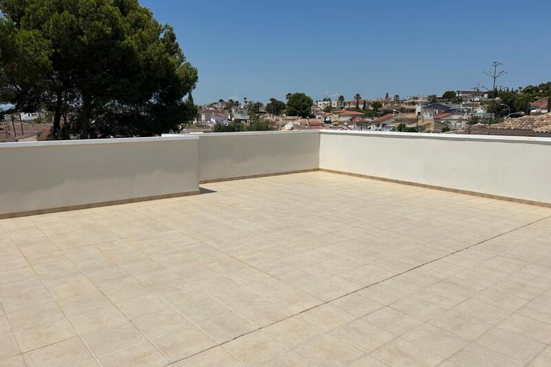 4 Cuarto Villa en venta