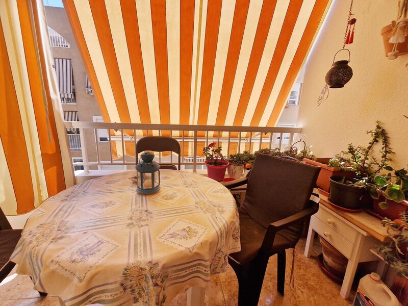 2 slaapkamer Appartement Te koop