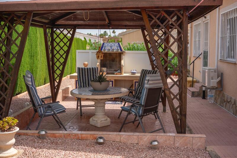 3 Cuarto Villa en venta