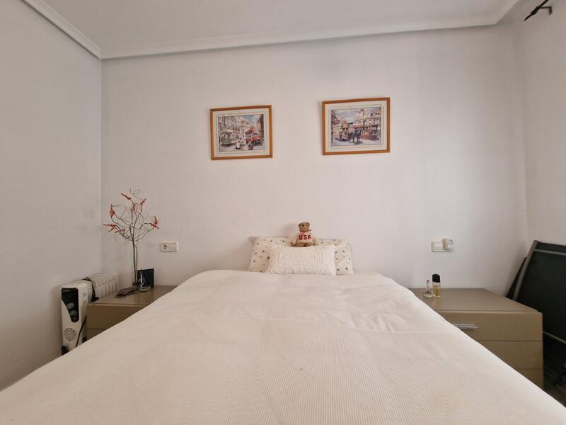 2 slaapkamer Appartement Te koop