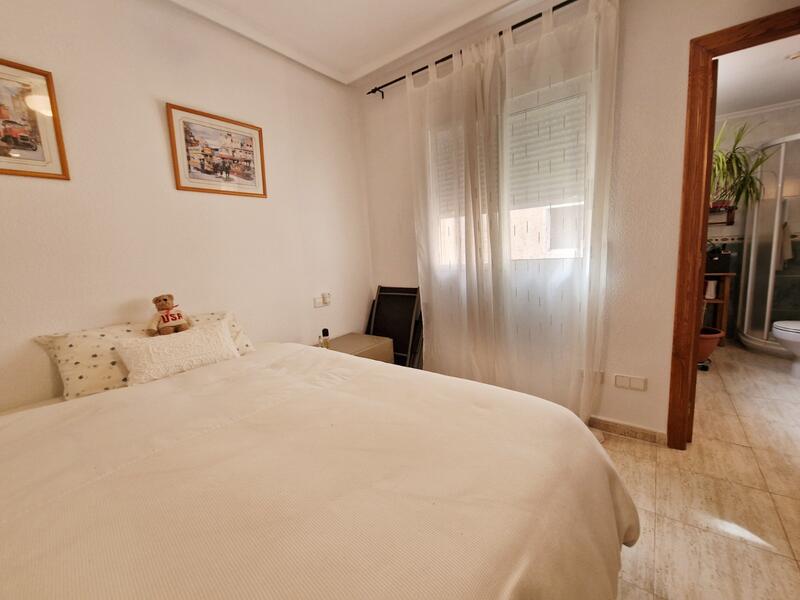 2 slaapkamer Appartement Te koop