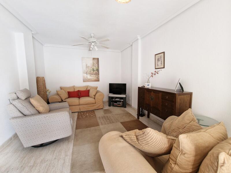 2 slaapkamer Appartement Te koop