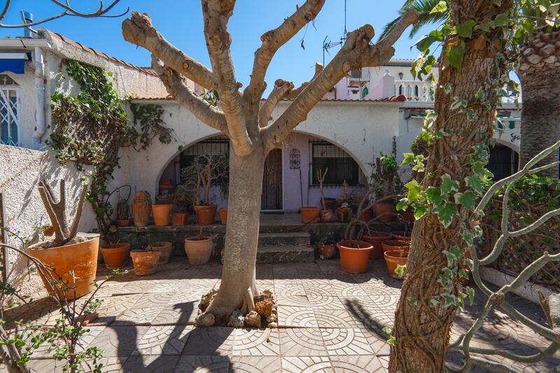 Byhus til salg i Ciudad Quesada, Alicante