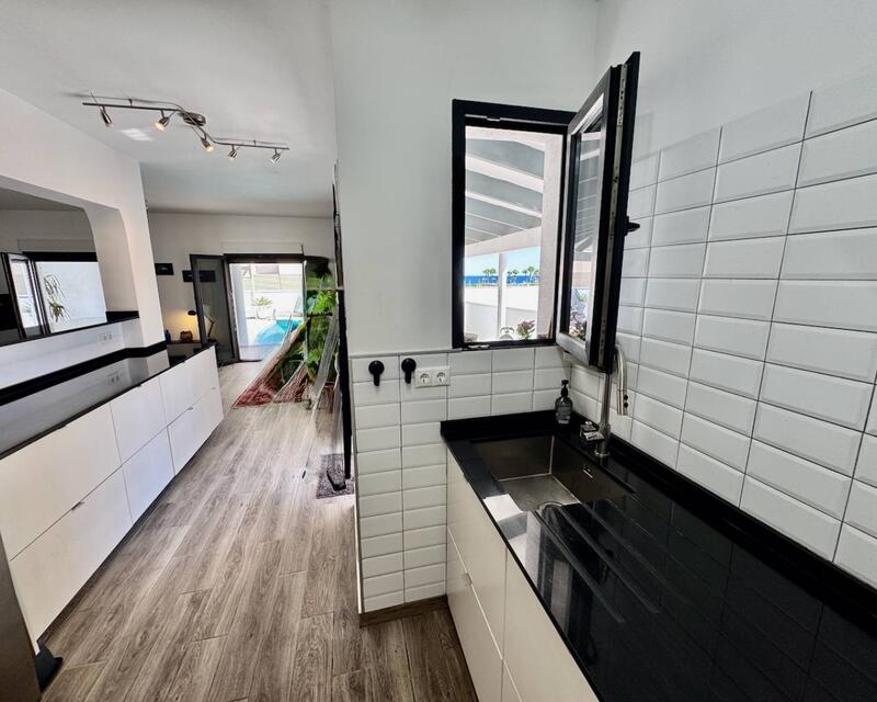 3 Cuarto Villa en venta