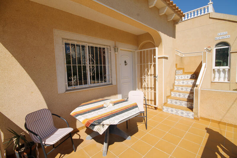 2 Cuarto Villa en venta