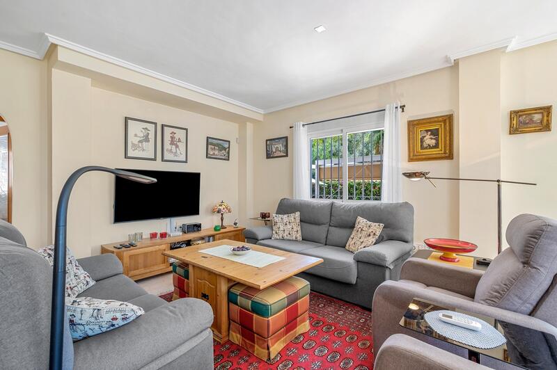 3 Schlafzimmer Stadthaus zu verkaufen