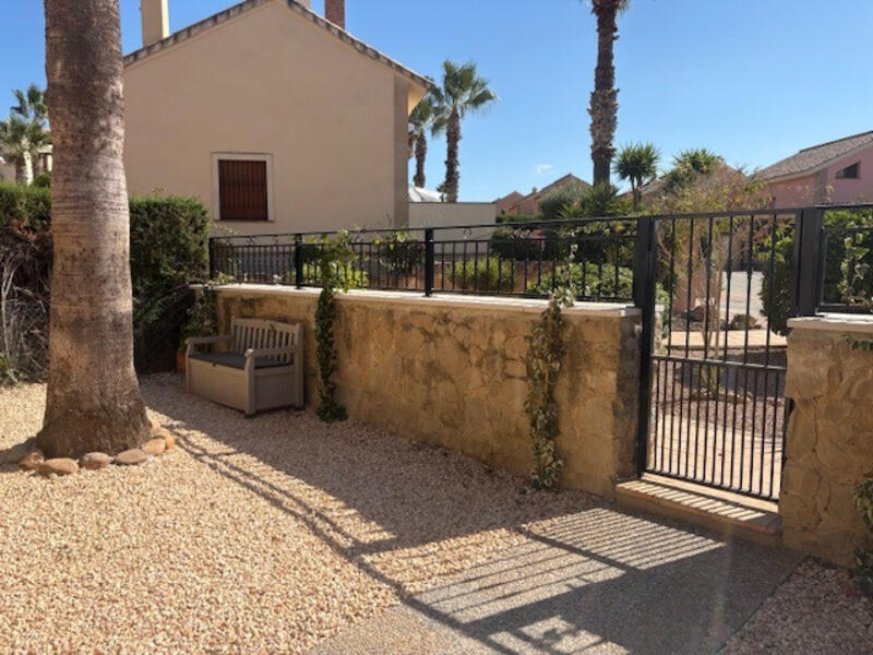 2 Cuarto Adosado en venta
