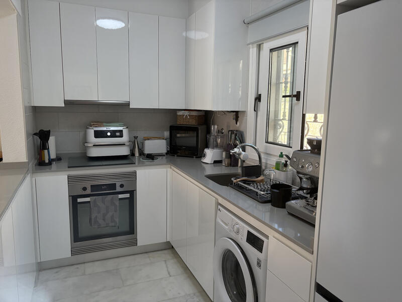 2 Cuarto Adosado en venta