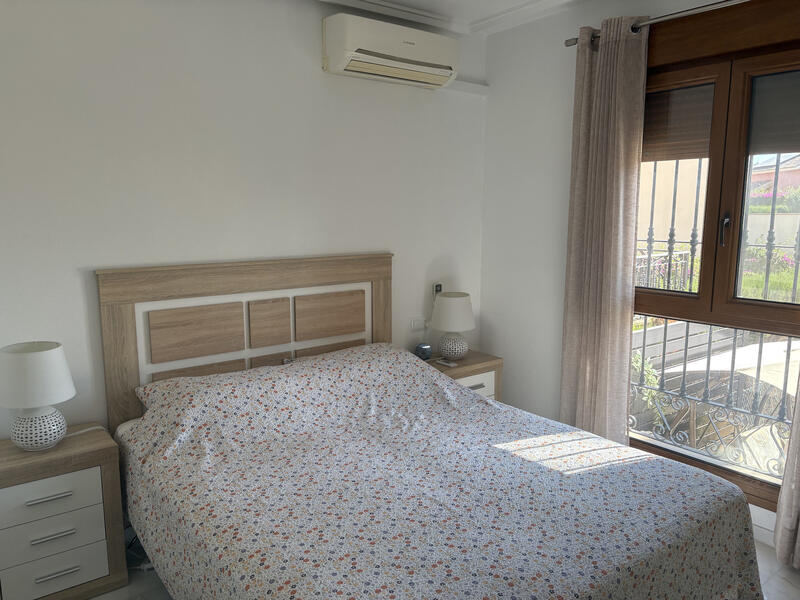 2 Cuarto Adosado en venta