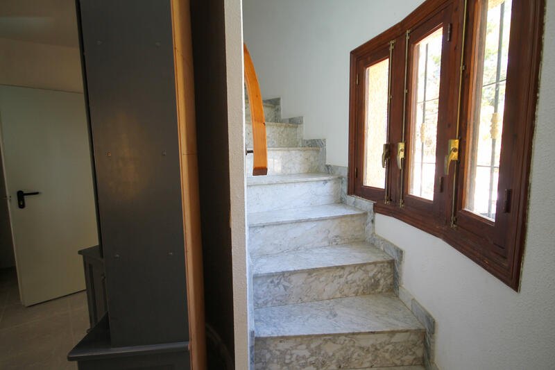 5 bedroom Villa for sale