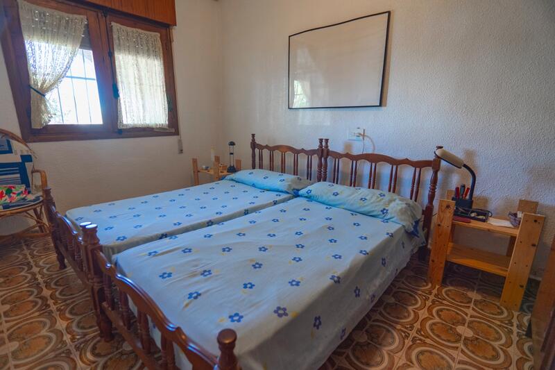 2 bedroom Townhouse for sale