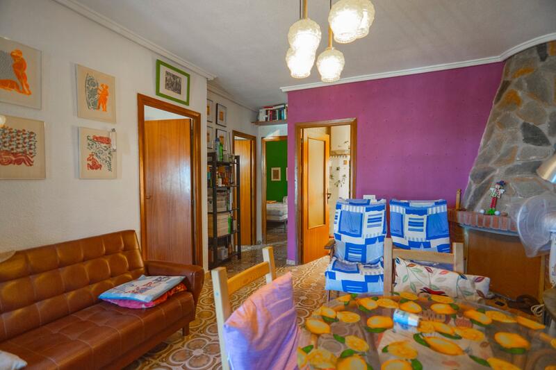 2 bedroom Townhouse for sale