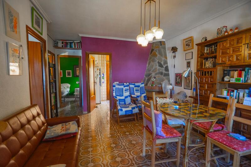 2 bedroom Townhouse for sale