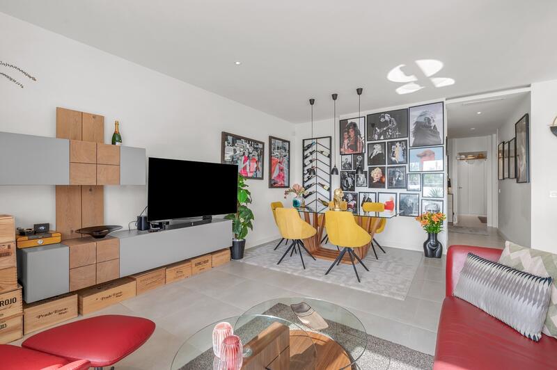 2 bedroom Apartment for sale