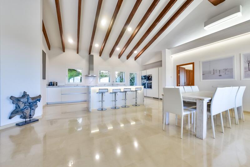 8 Schlafzimmer Villa zu verkaufen