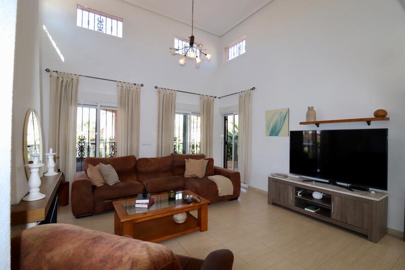 4 bedroom Country House for sale