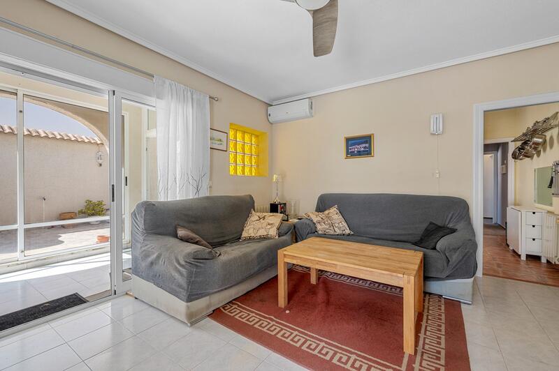 5 bedroom Villa for sale