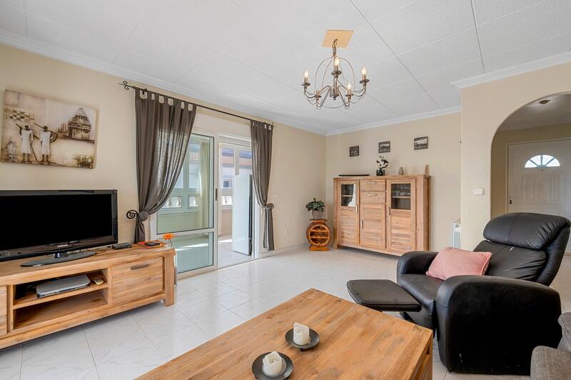 5 bedroom Villa for sale