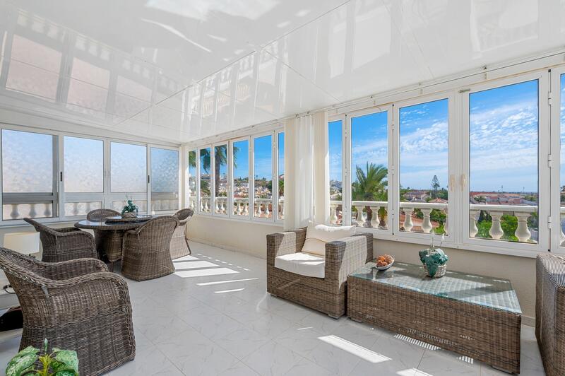 5 bedroom Villa for sale