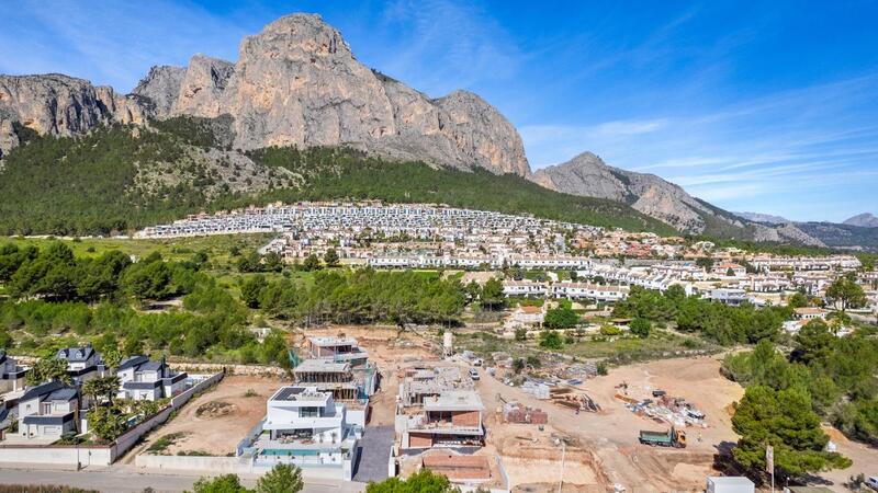 4 Cuarto Villa en venta