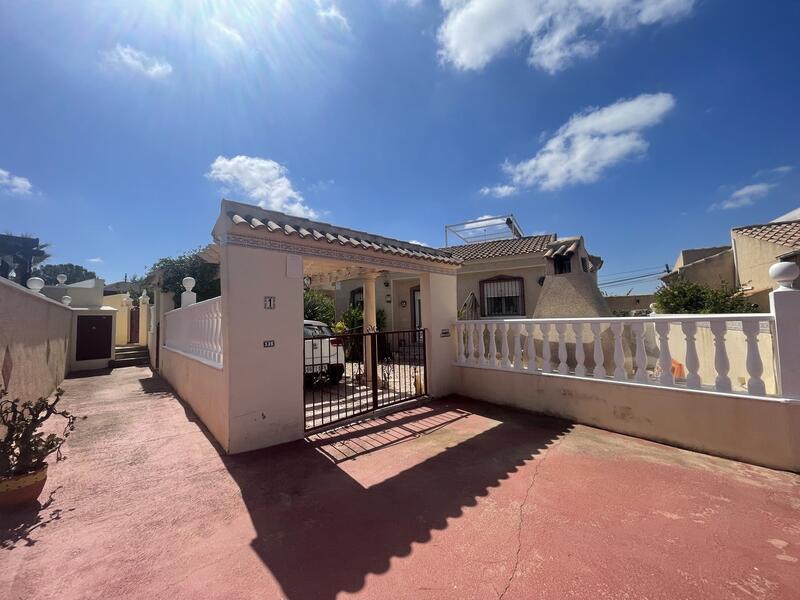 Villa till salu i Algorfa, Alicante